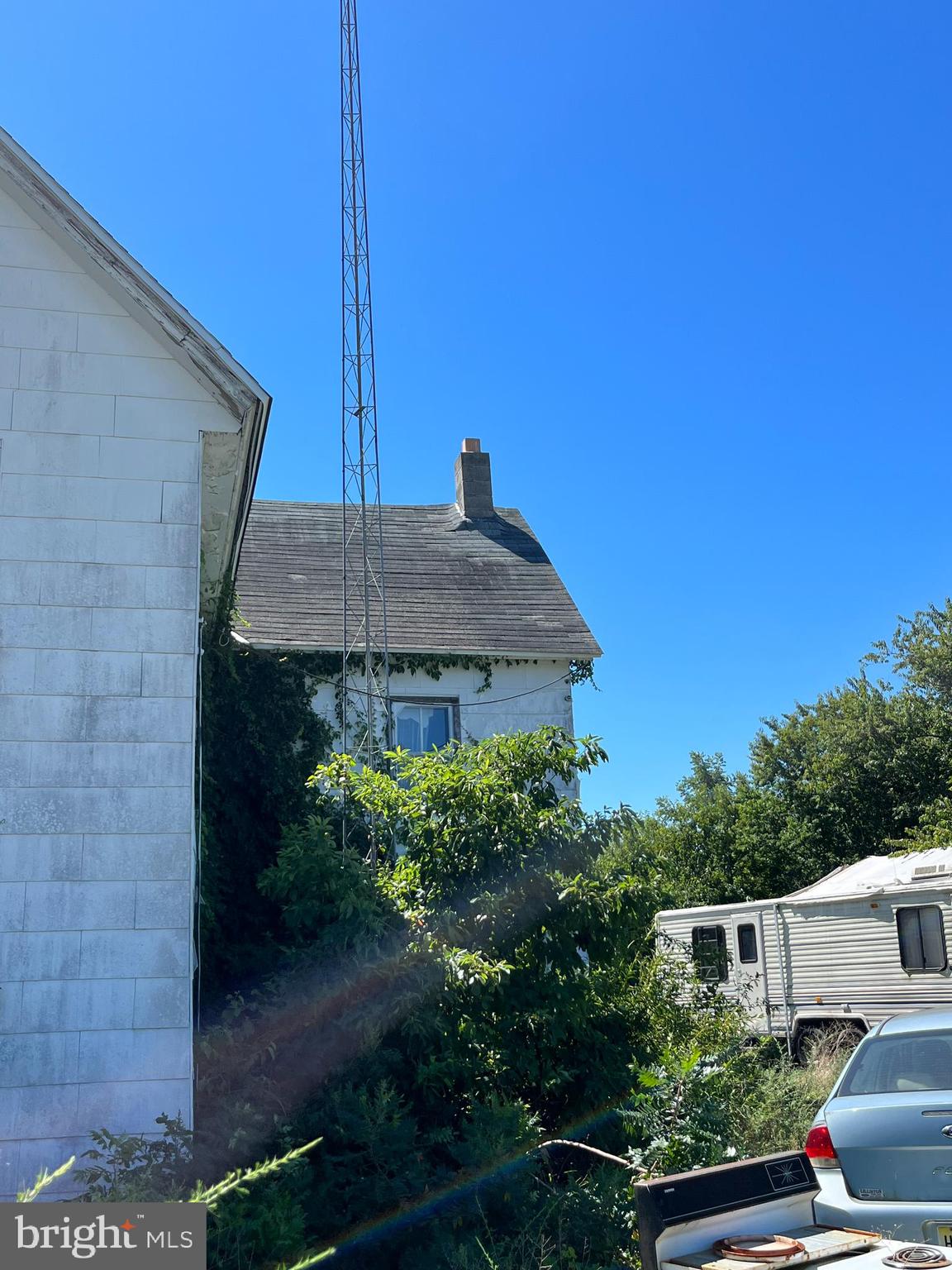 484 Gum Tree Corner Road Bridgeton, NJ 08302 - Photo 11 of 29 a view of a house with a street