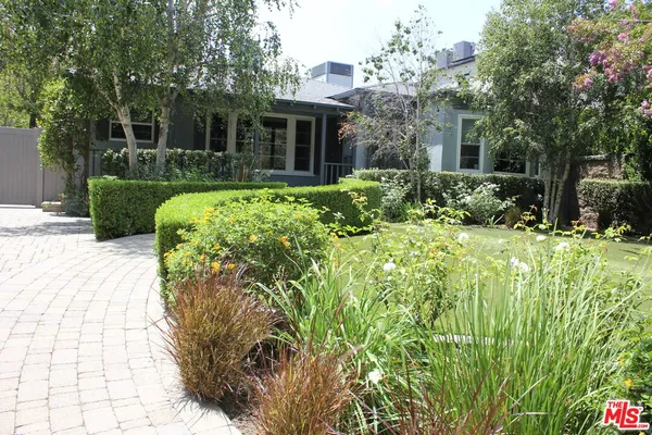 $2,250,000 | 4109 Shadyglade Avenue, Studio City, CA 91604