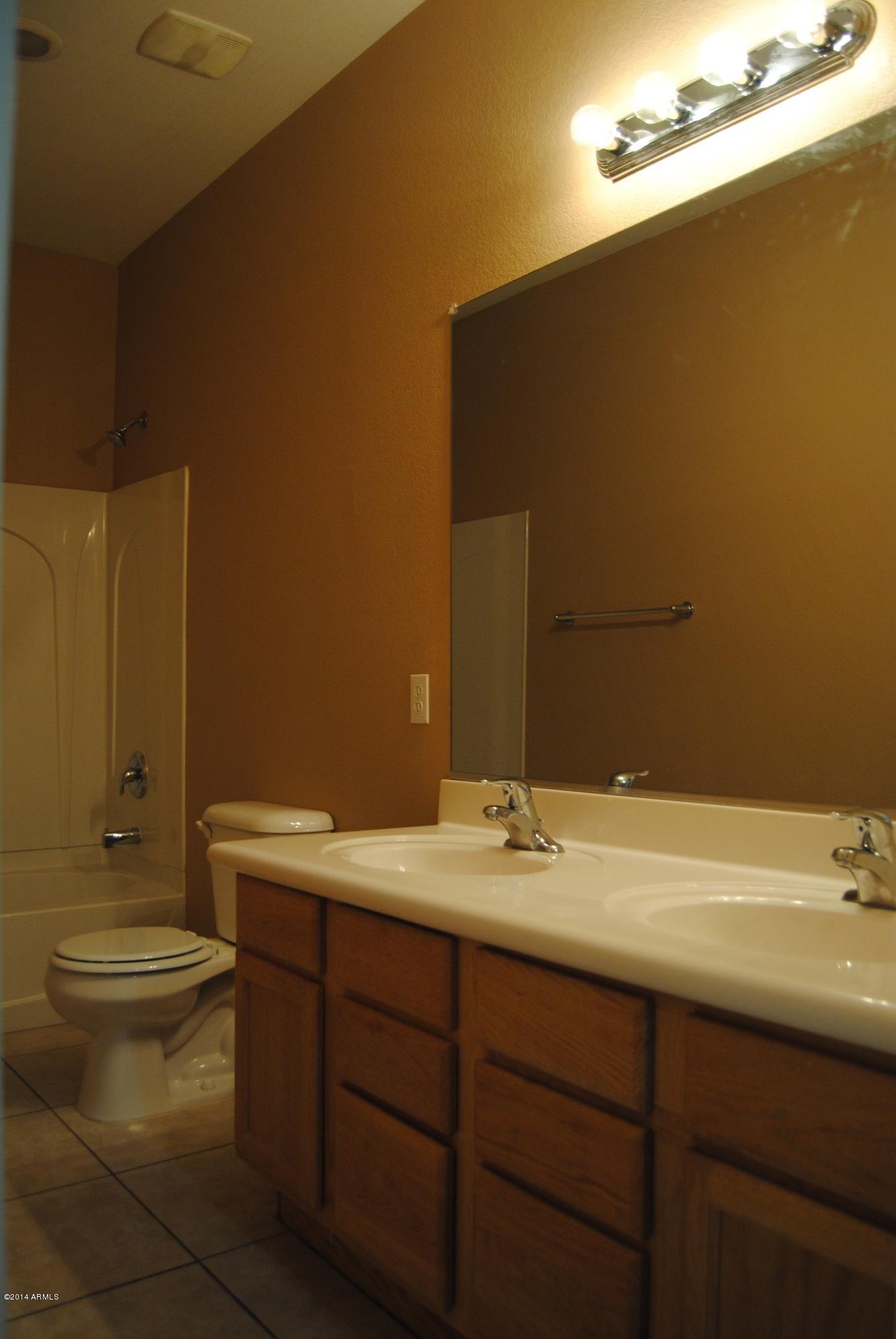 15941 West Calavar Road Surprise, AZ 85379 - Photo 12 of 22 Full Hall Bath w 2 Sinks!