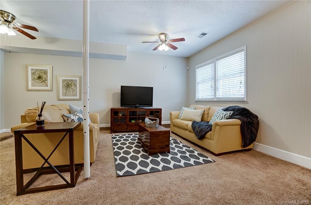 9724 Marshbrooke Road Matthews, NC 28105 - Photo 20 of 36 Gallery Image 20
