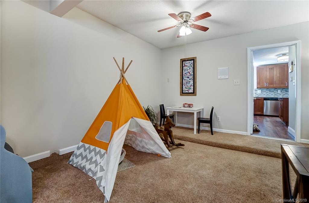 9724 Marshbrooke Road Matthews, NC 28105 - Photo 21 of 36 Gallery Image 21
