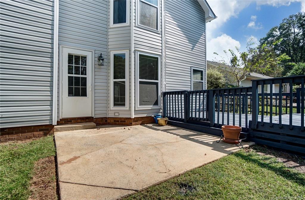 9724 Marshbrooke Road Matthews, NC 28105 - Photo 32 of 36 Gallery Image 32
