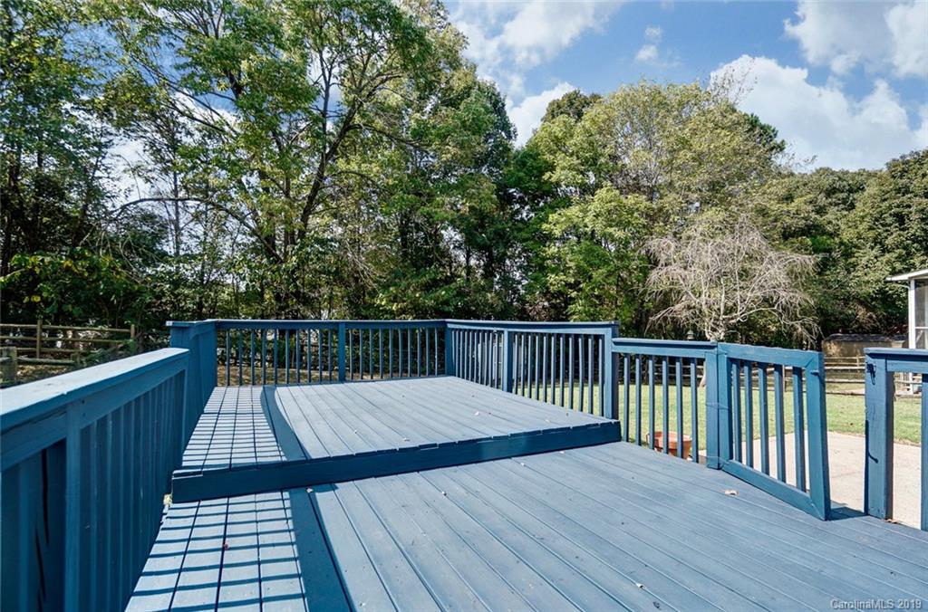 9724 Marshbrooke Road Matthews, NC 28105 - Photo 33 of 36 Gallery Image 33