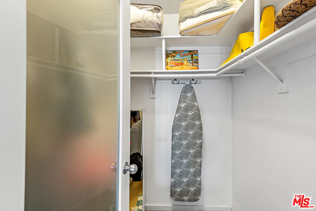 8600 Tuscany Avenue, Unit 419 Playa del Rey, CA 90293 - Photo 21 of 35 a view of utility room