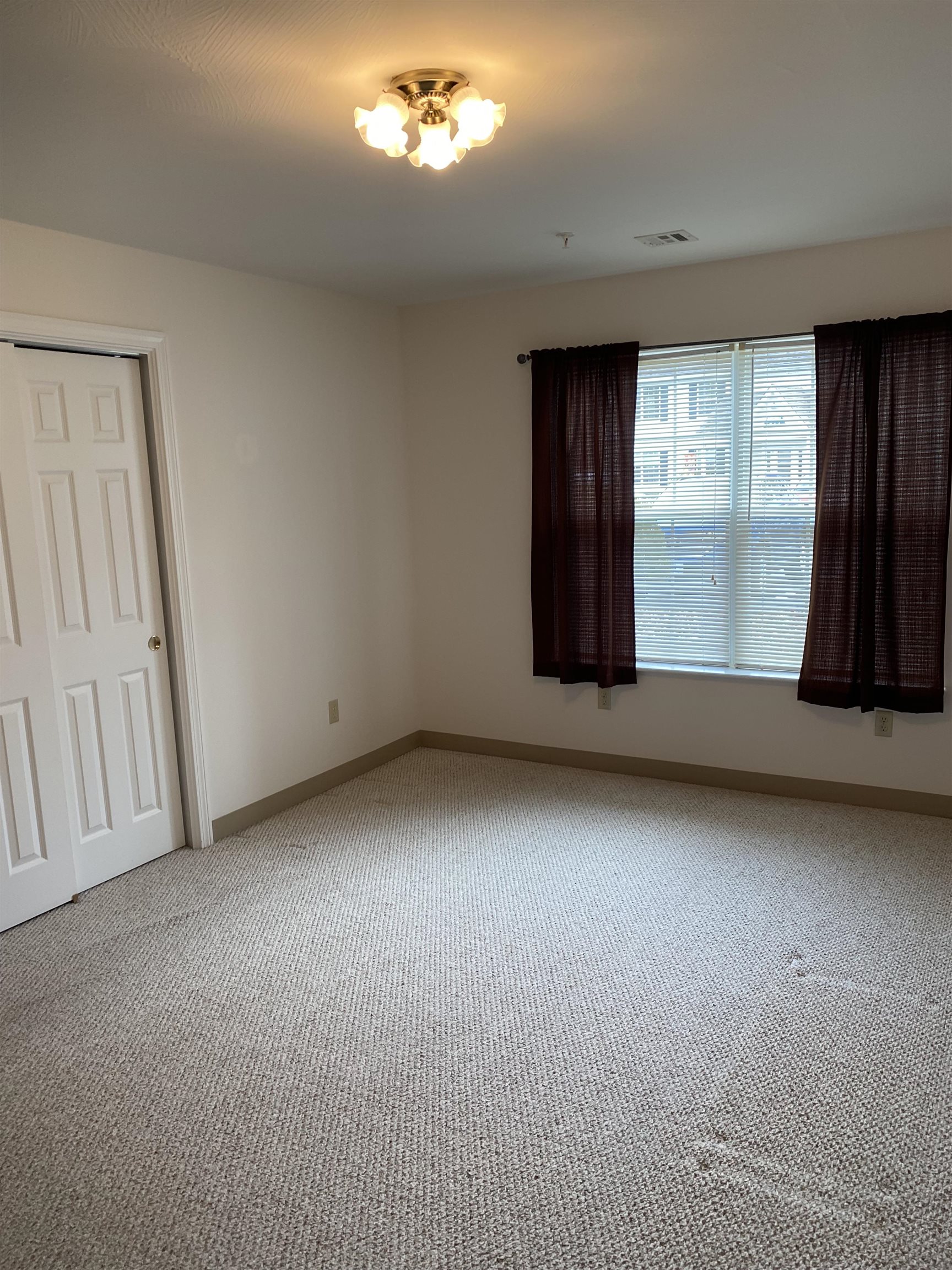 5 Tampa Drive, Unit F5 Rochester, NH 03867 - Photo 13 of 25 Gallery Image 13