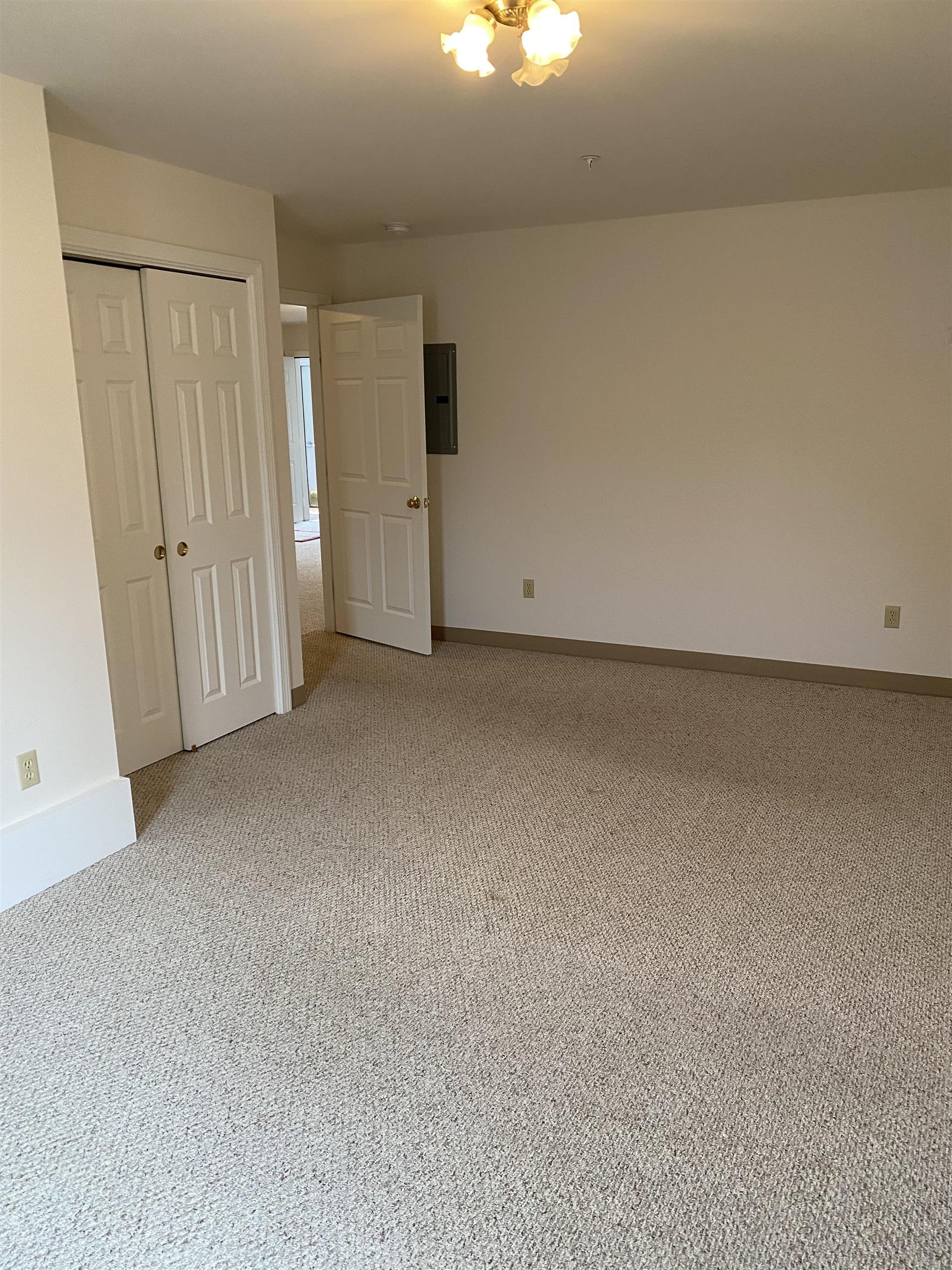 5 Tampa Drive, Unit F5 Rochester, NH 03867 - Photo 15 of 25 Gallery Image 15