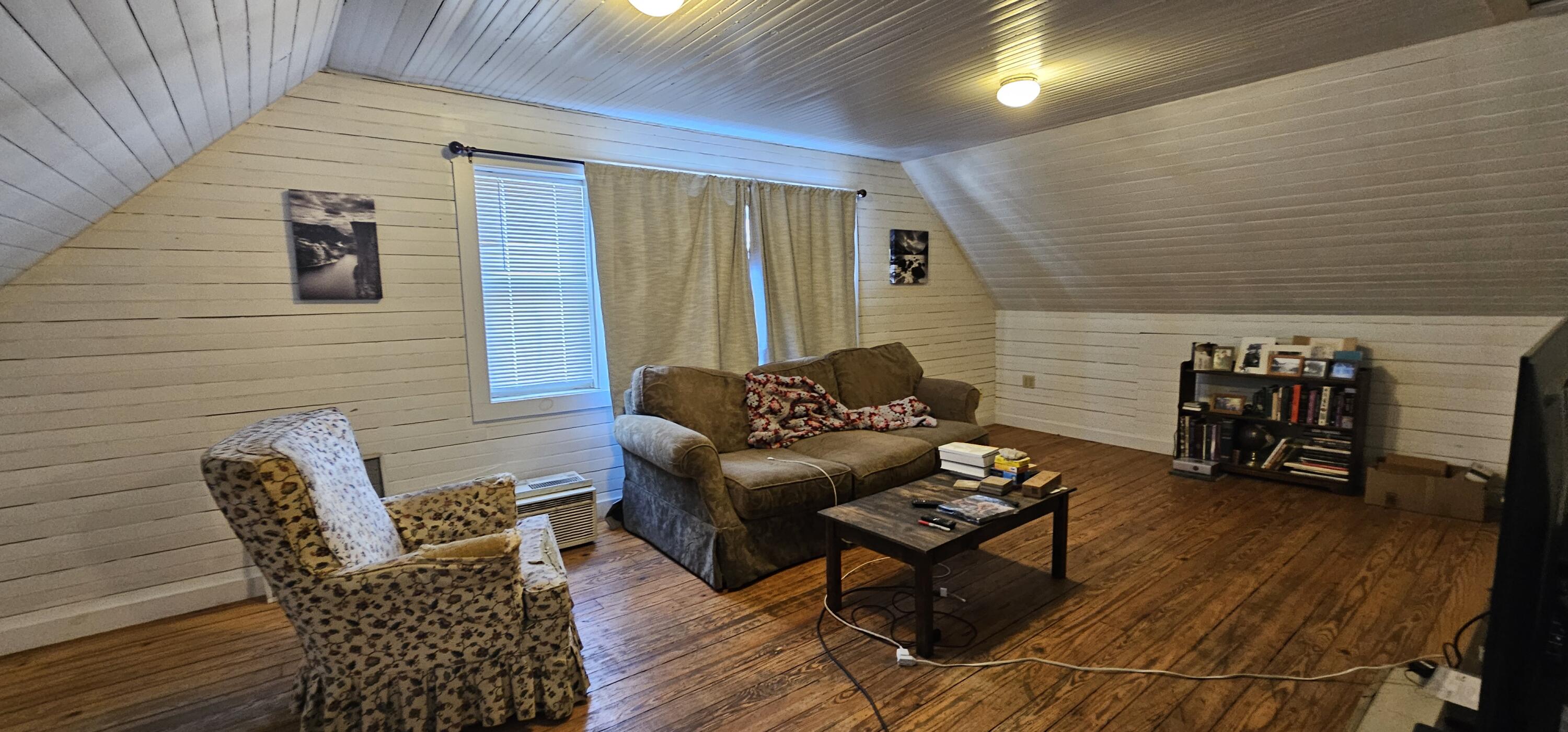 2 Bellevue Street Winslow, ME 04901 - Photo 3 of 15 03. Interior