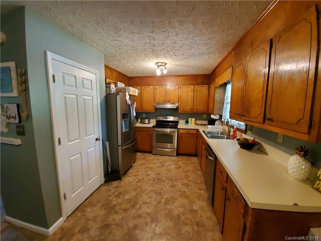 1018 Fallston Road Shelby, NC 28150 - Photo 11 of 22 Gallery Image 11