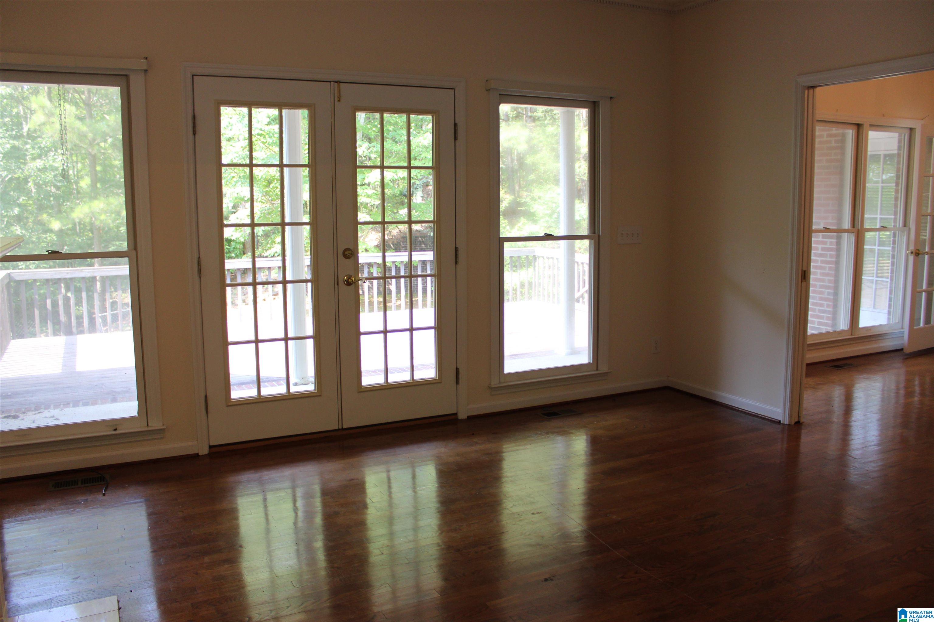 2328 Ridgeview Road Anniston, AL 36207 - Photo 3 of 34