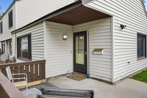 $169,900 | 601 Barnstable Court, Camillus, NY 13031