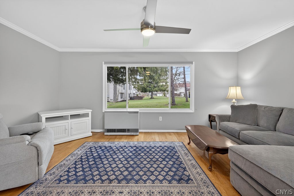 601 Barnstable Court Camillus, NY 13031 - Photo 8 of 30