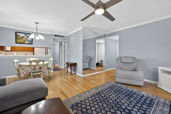 $169,900 | 601 Barnstable Court, Camillus, NY 13031