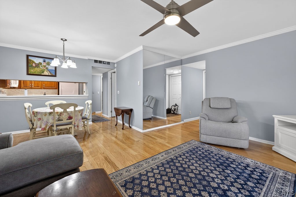 601 Barnstable Court Camillus, NY 13031 - Photo 10 of 30