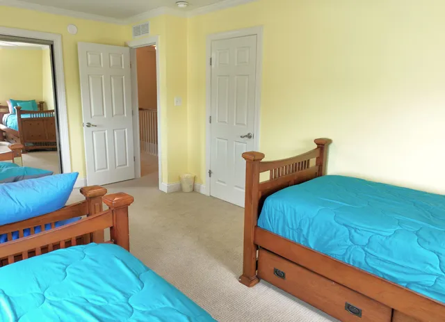 $1,650,000 | 1590 Dolphin Drive, Marathon, FL 33050