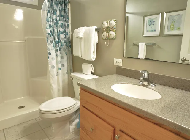 $1,650,000 | 1590 Dolphin Drive, Marathon, FL 33050