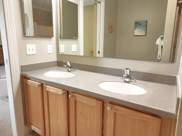 $1,650,000 | 1590 Dolphin Drive, Marathon, FL 33050