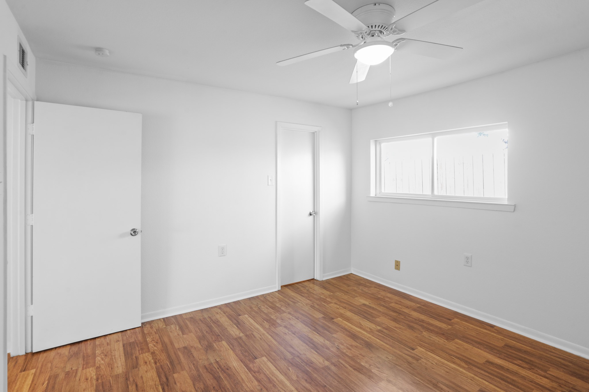 1408 Hughes Street, Unit 4 Houston, TX 77023 - Photo 24 of 27 This shows one of the two closets in the bedroom.