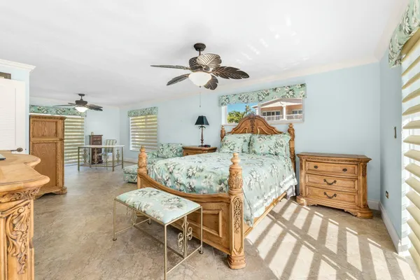 $3,950,000 | 182 Bayview Drive, Islamorada, FL 33036
