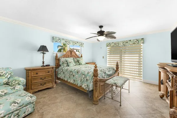 $3,950,000 | 182 Bayview Drive, Islamorada, FL 33036