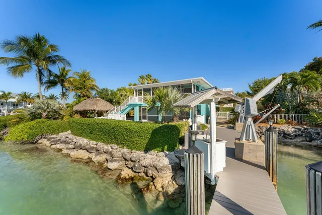 $4,100,000 | 182 Bayview Drive, Islamorada, FL 33036