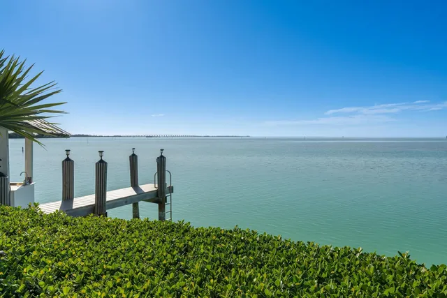 $4,100,000 | 182 Bayview Drive, Islamorada, FL 33036