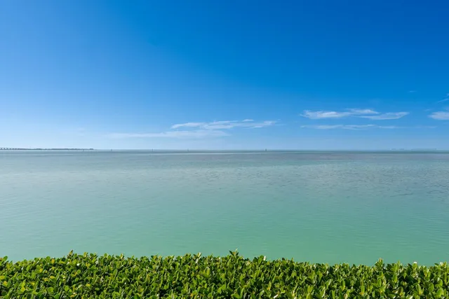 $4,100,000 | 182 Bayview Drive, Islamorada, FL 33036