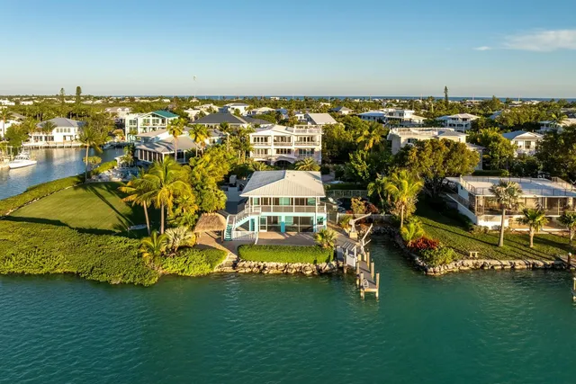 $4,100,000 | 182 Bayview Drive, Islamorada, FL 33036