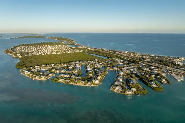 $4,100,000 | 182 Bayview Drive, Islamorada, FL 33036