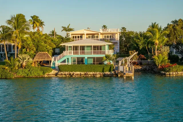 $4,100,000 | 182 Bayview Drive, Islamorada, FL 33036