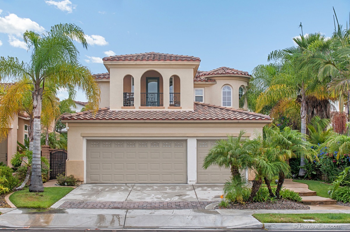 5548 Rabbit Ridge Road San Diego, CA 92130 - Photo 2 of 25