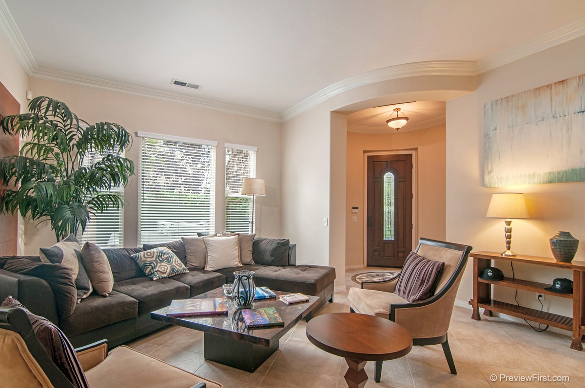 5548 Rabbit Ridge Road San Diego, CA 92130 - Photo 4 of 25