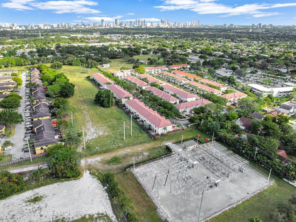 1007 Northeast 208th Street, Unit 1007 Miami, FL 33179 - Photo 15 of 68 an aerial view of city