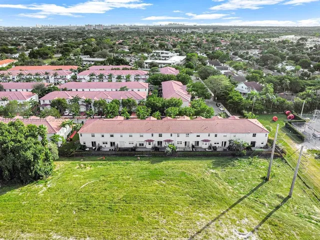 $510,000 | 1007 Northeast 208th Street, Unit 1007, Miami, FL 33179