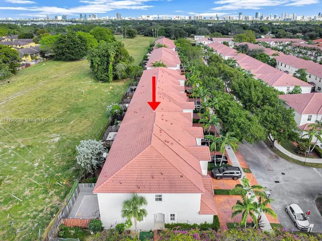$510,000 | 1007 Northeast 208th Street, Unit 1007, Miami, FL 33179
