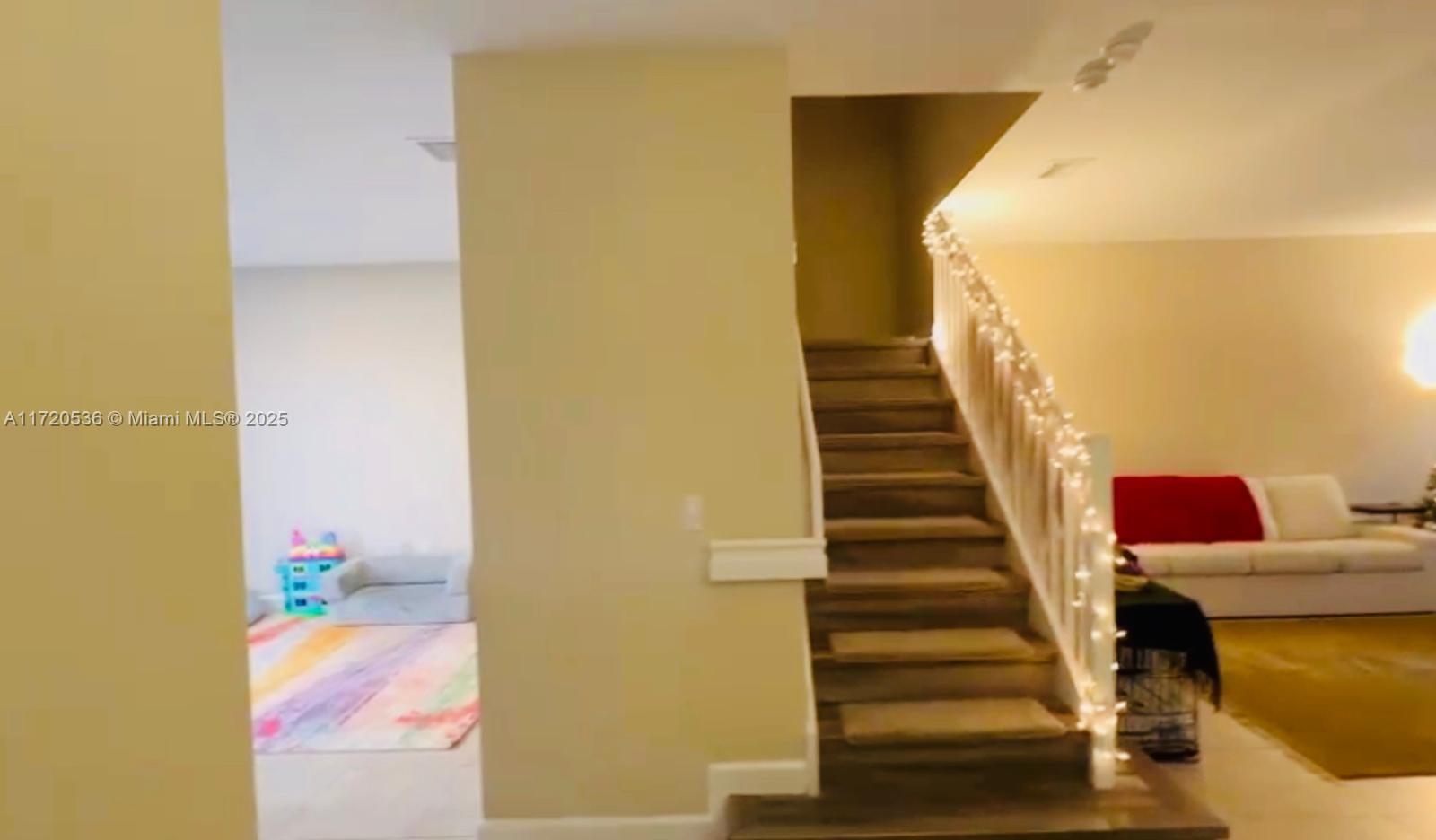 1007 Northeast 208th Street, Unit 1007 Miami, FL 33179 - Photo 41 of 68