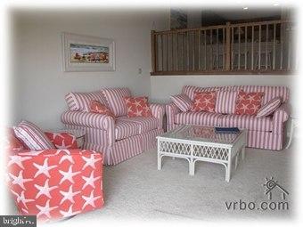 727 South Surf Road, Unit B Ocean City, MD 21842 - Photo 4 of 13