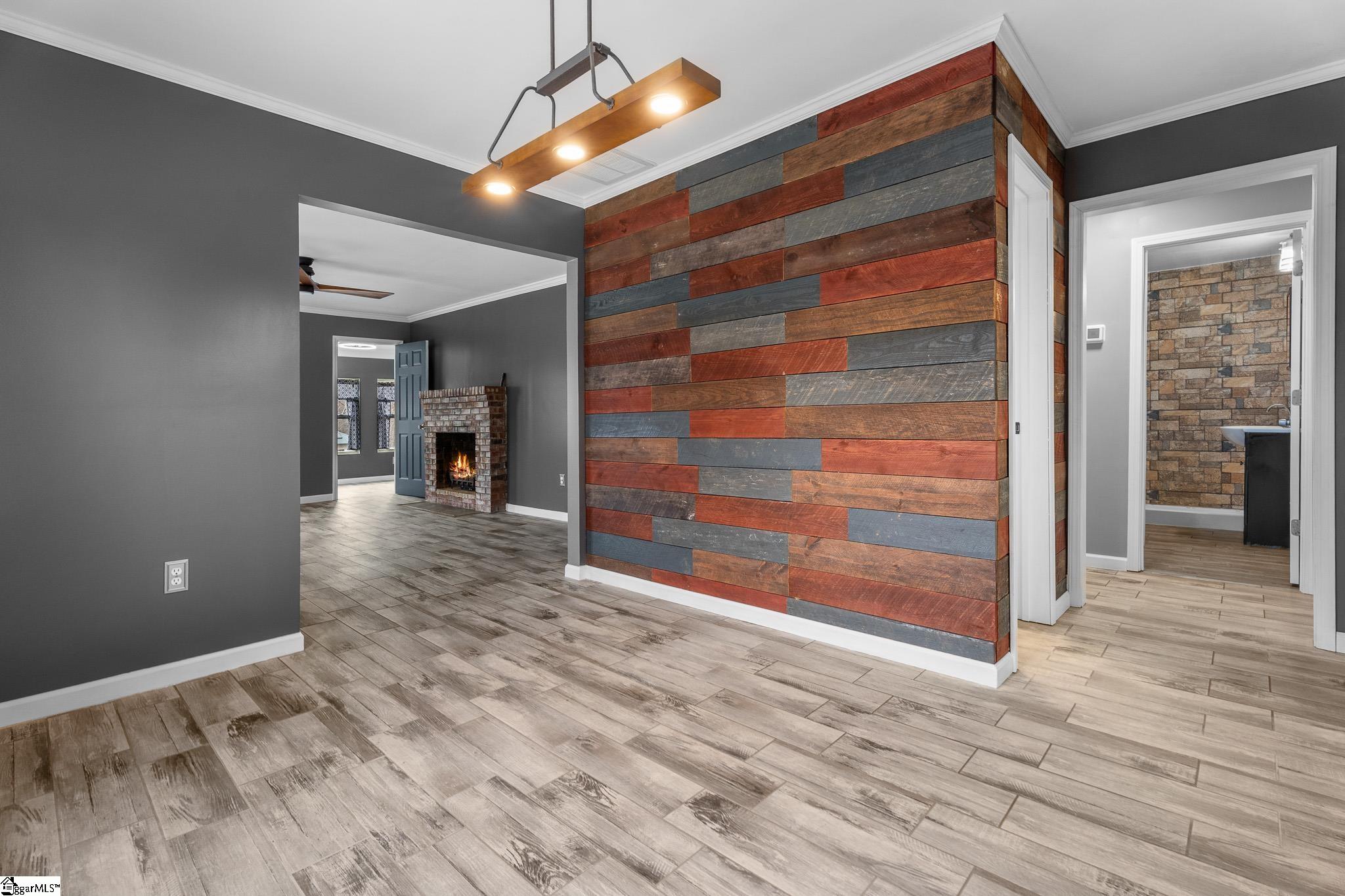 1316 Jameson Road Easley, SC 29640 - Photo 11 of 28