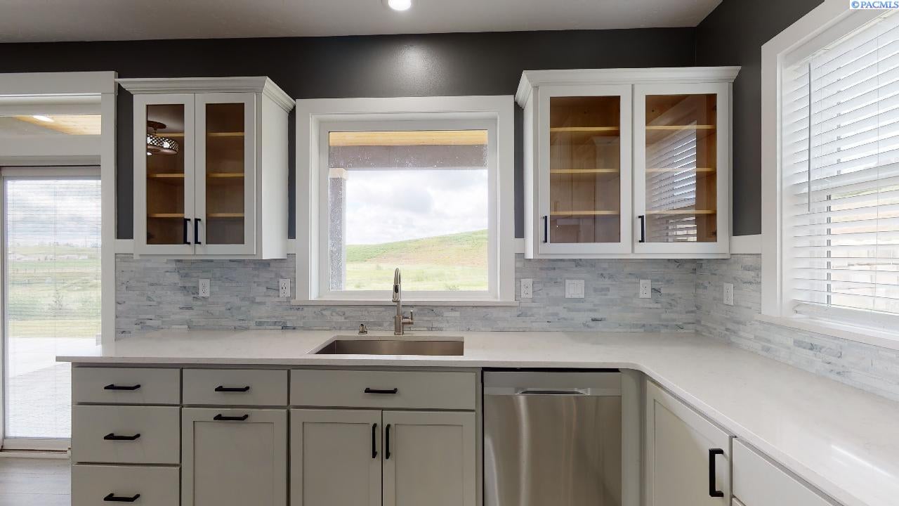 1745 Barclay Ridge Drive Pullman, WA 99163 - Photo 14 of 50 Gallery Image 14
