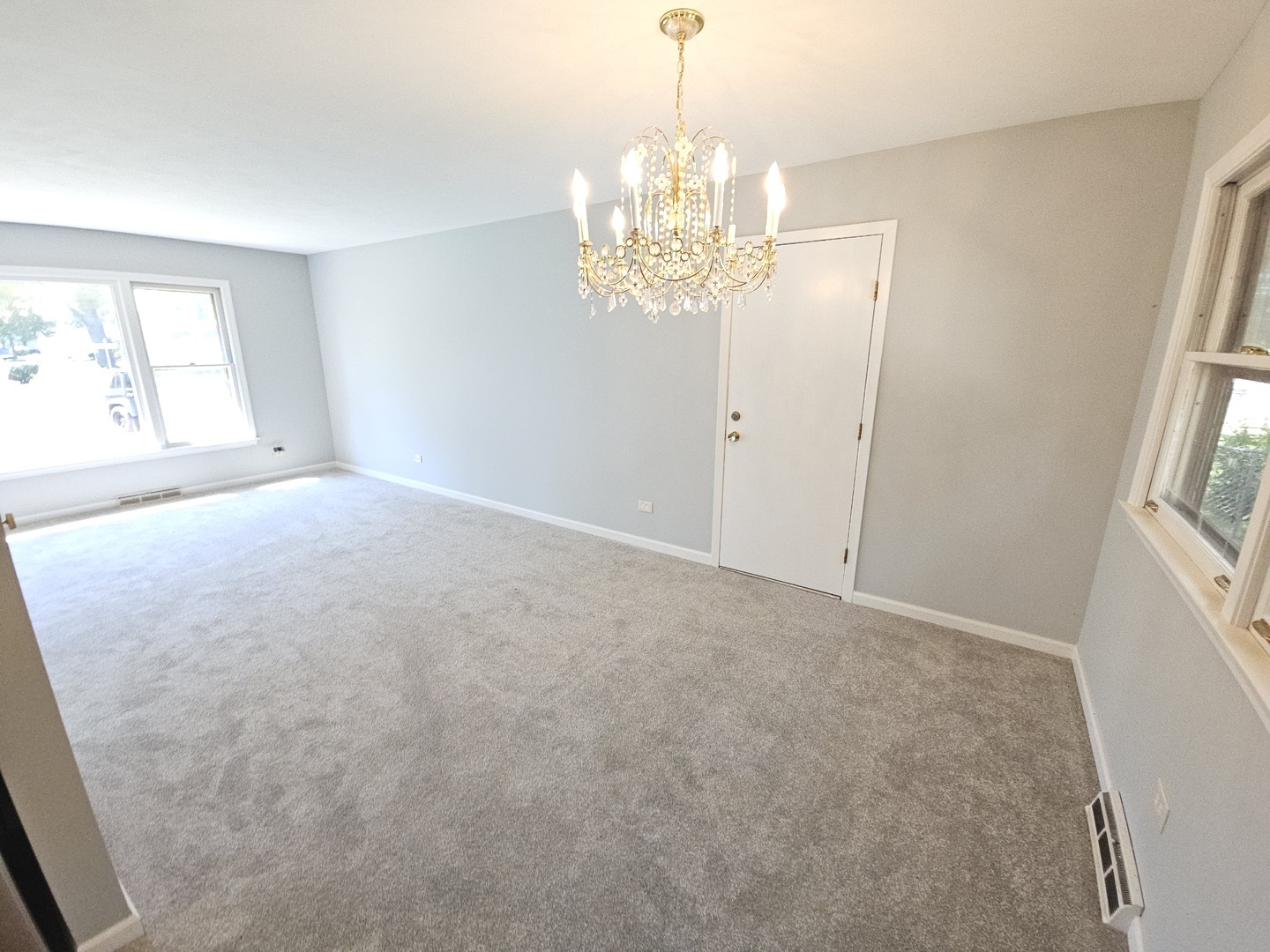 827 Balmoral Drive East Dundee, IL 60118 - Photo 10 of 16 a view of an empty room with a window