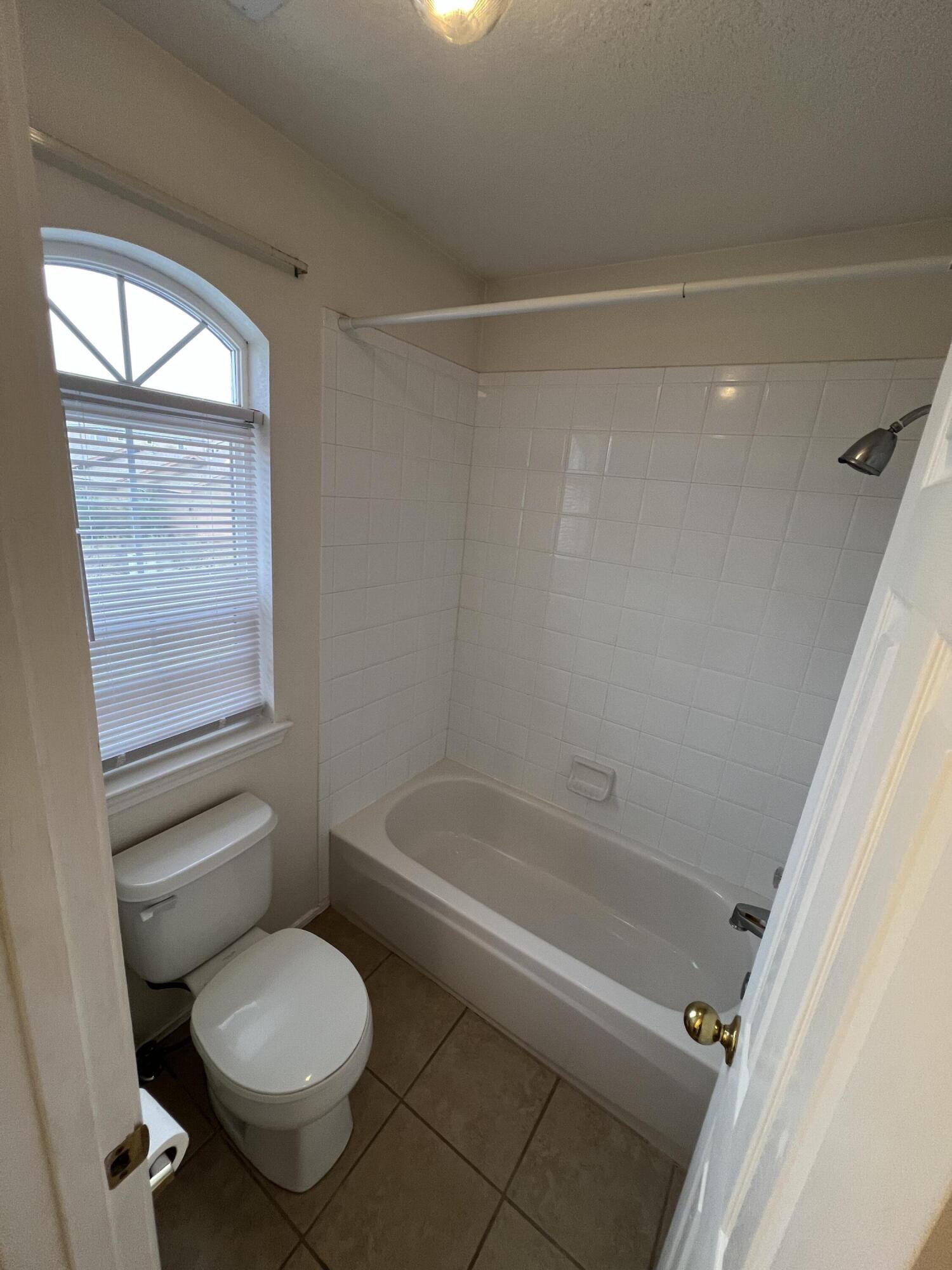 7316 Peregrine Road Northeast Albuquerque, NM 87113 - Photo 18 of 20 Gallery Image 18