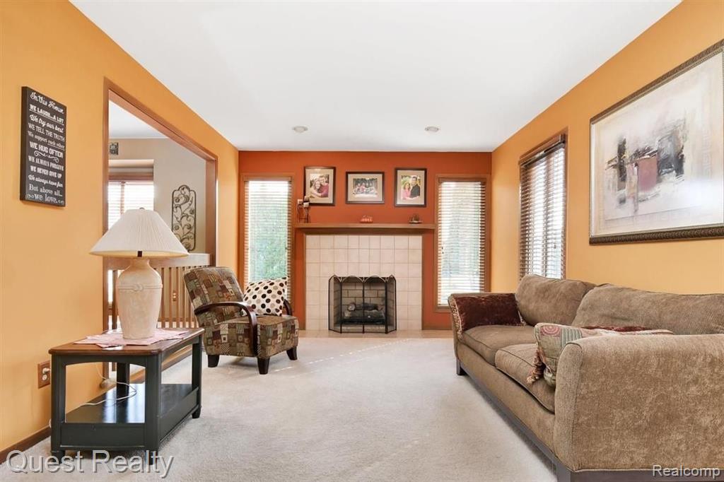 48584 Tilch Road Macomb, MI 48044 - Photo 20 of 39