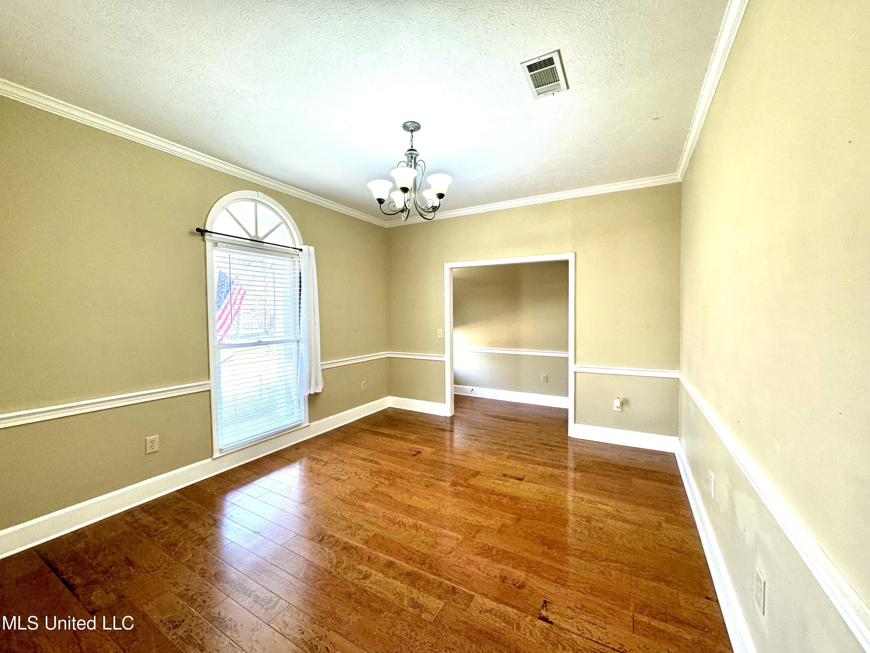 137 Trace Ridge Drive Ridgeland, MS 39157 - Photo 6 of 31 IMG_1440