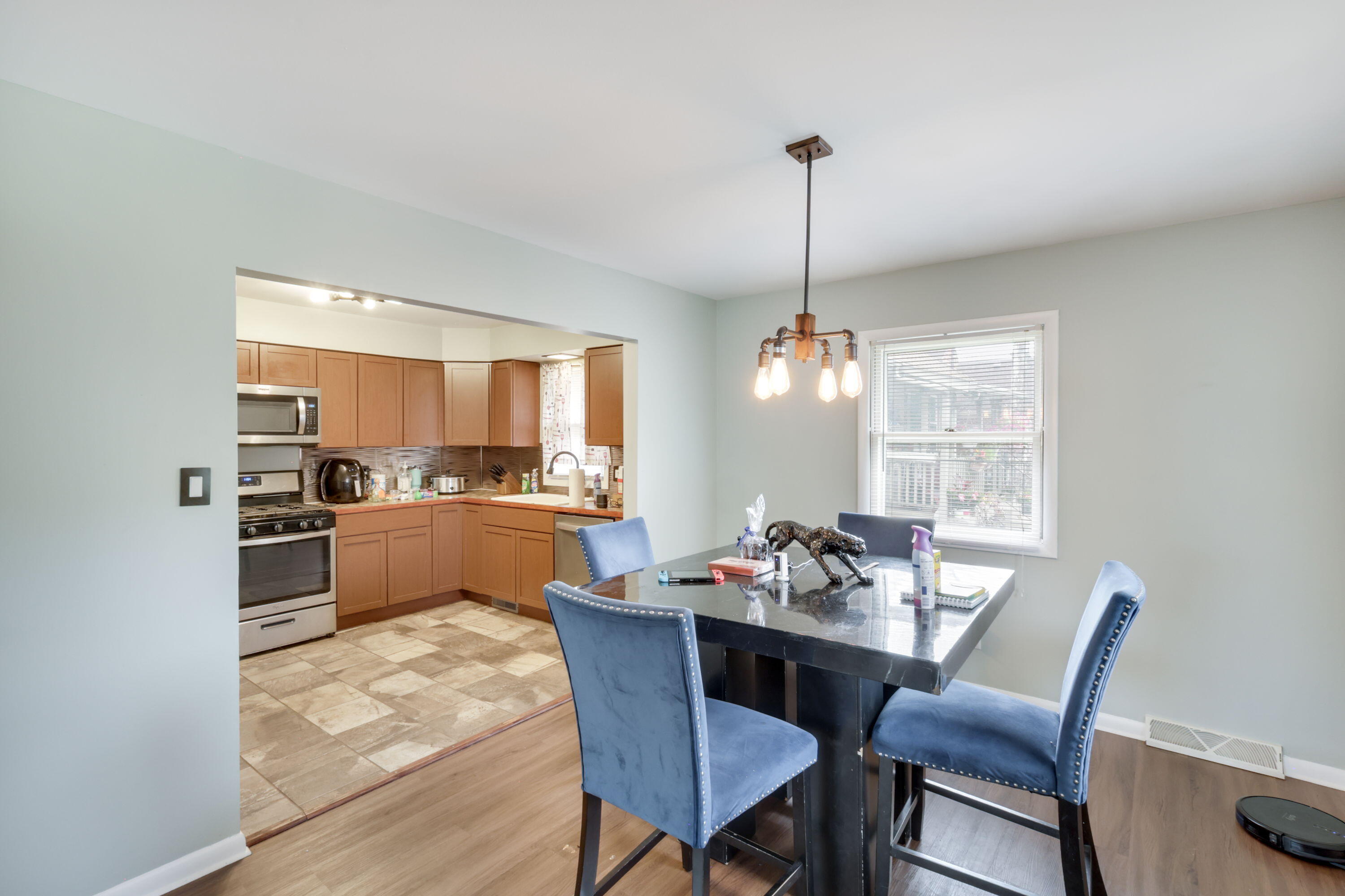 606 Spruce Street Hammond, IN 46324 - Photo 11 of 17 3000x2000