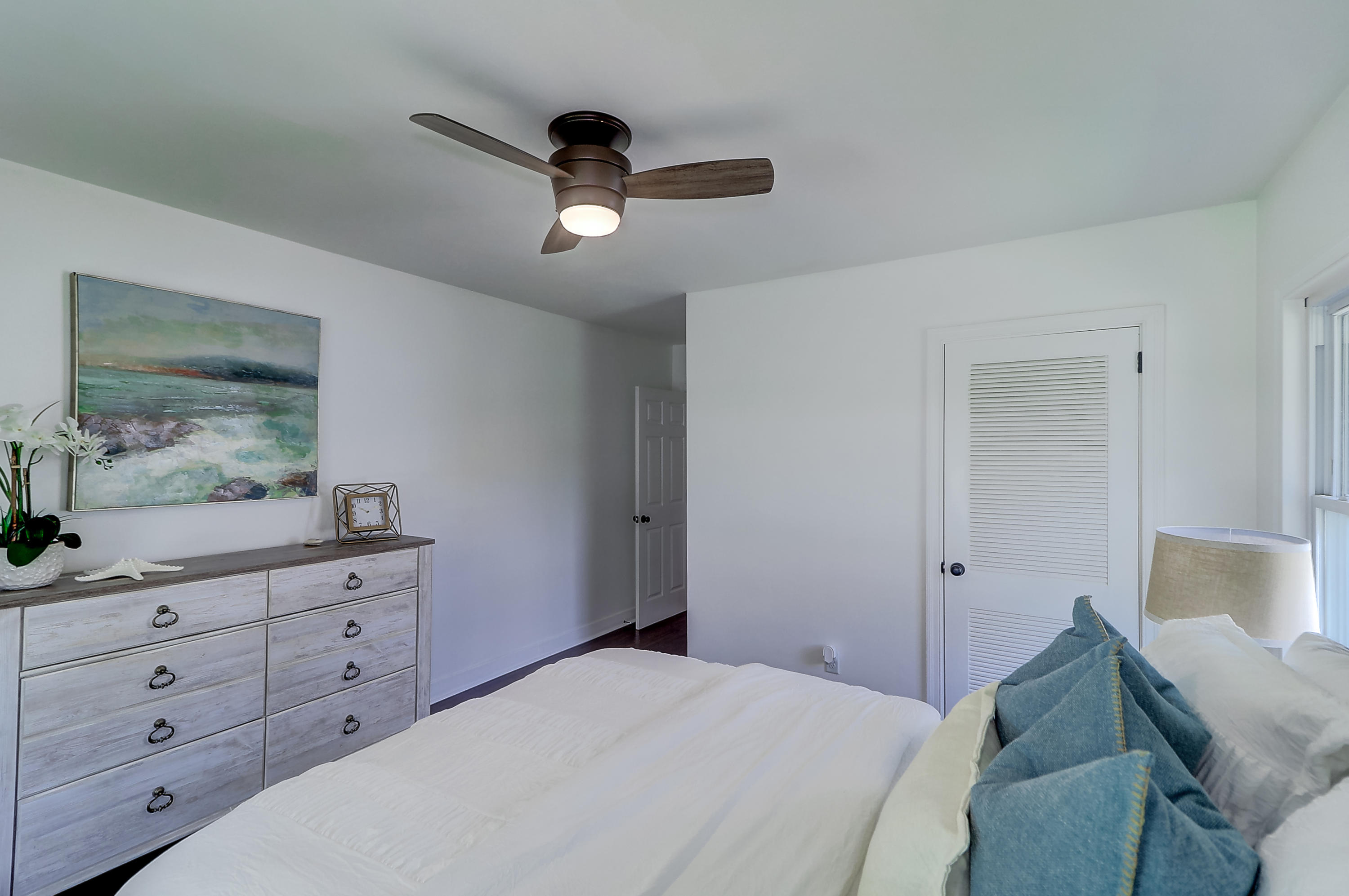 341 Canterbury Road Charleston, SC 29407 - Photo 9 of 23 341 Canterbury (37)