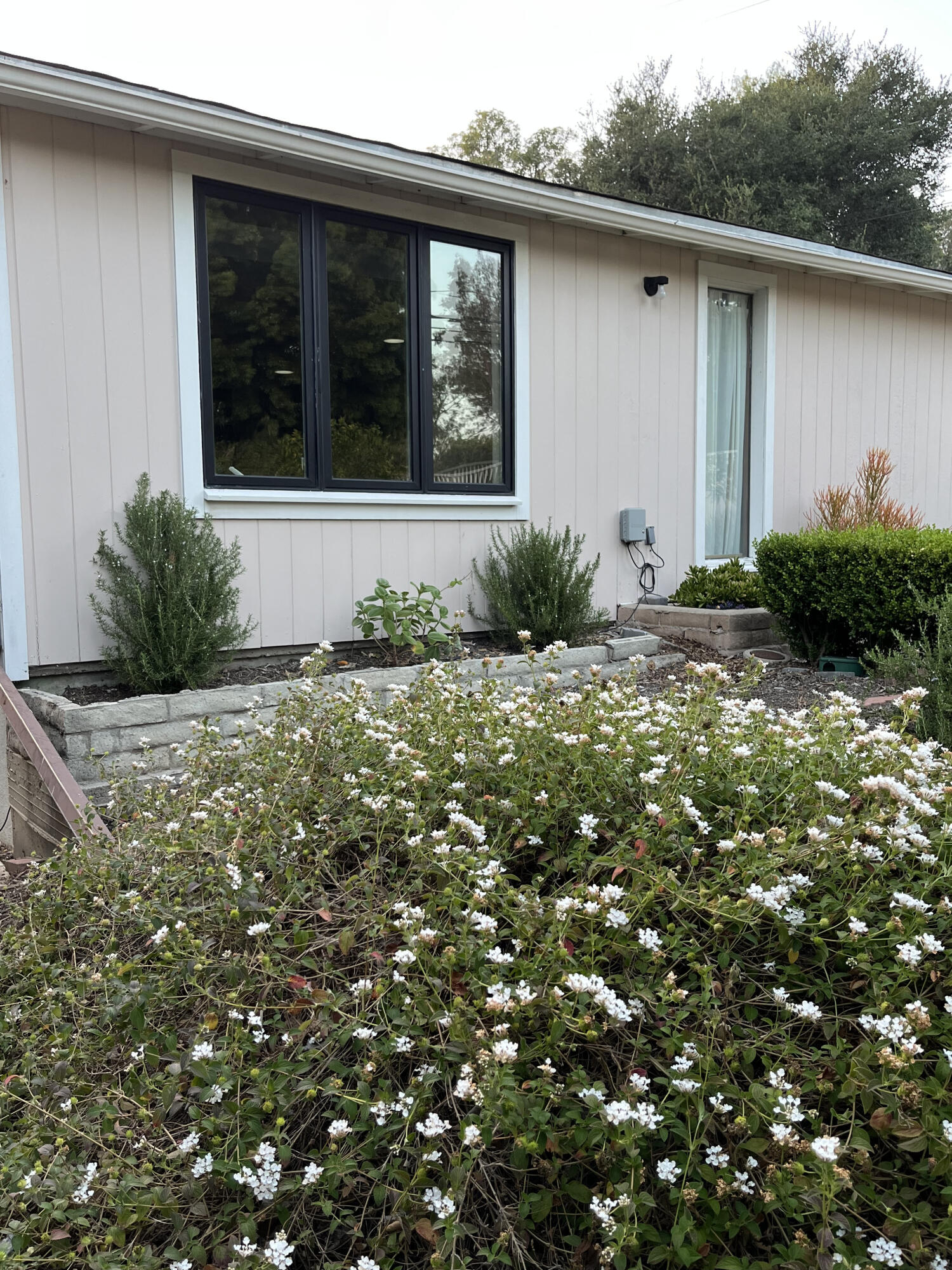 3930 Foothill Road Santa Barbara, CA 93110 - Photo 17 of 28 17) 72438-6a345da7c3387