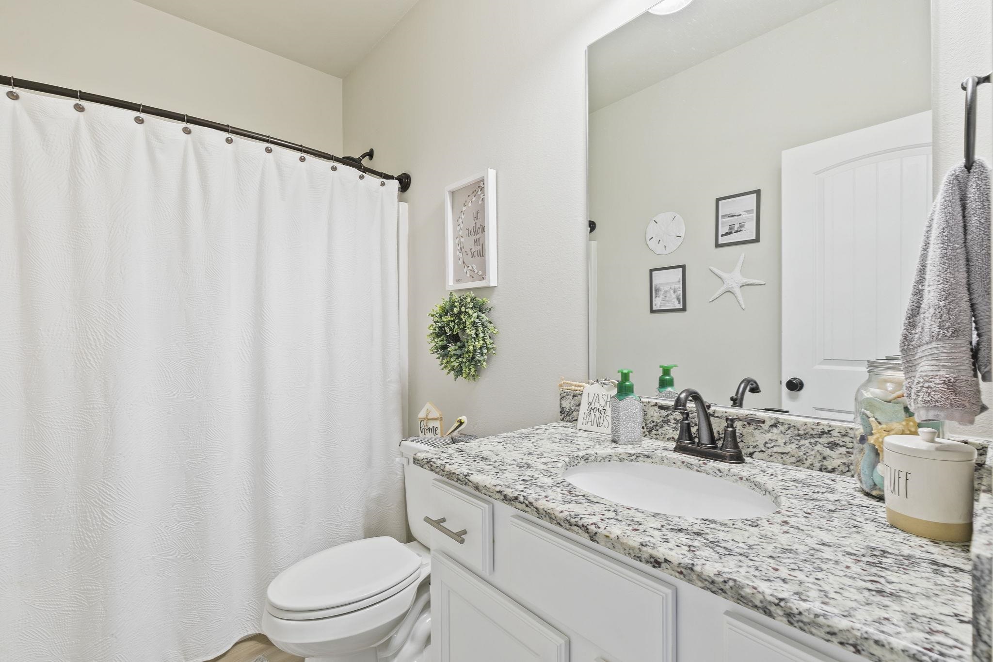 910 Gibson Court Foley, AL 36535 - Photo 31 of 66 Guest Bathroom