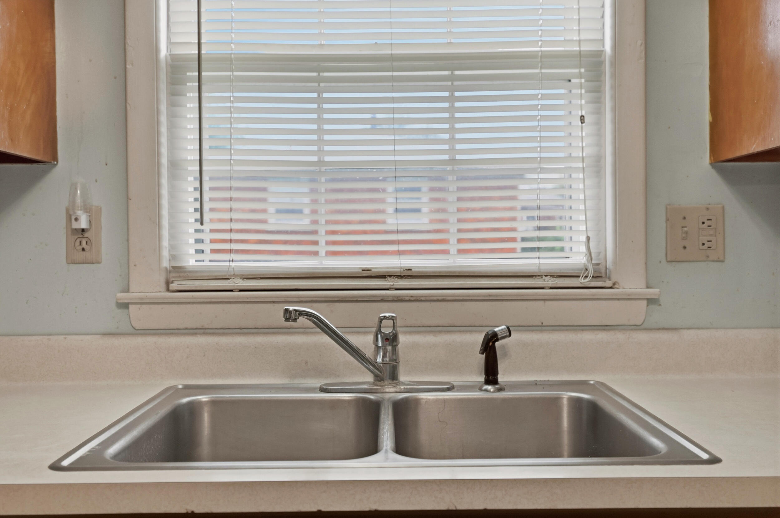 1715 Harrogate Road Lexington, KY 40505 - Photo 12 of 30 1715 Harrogate 012