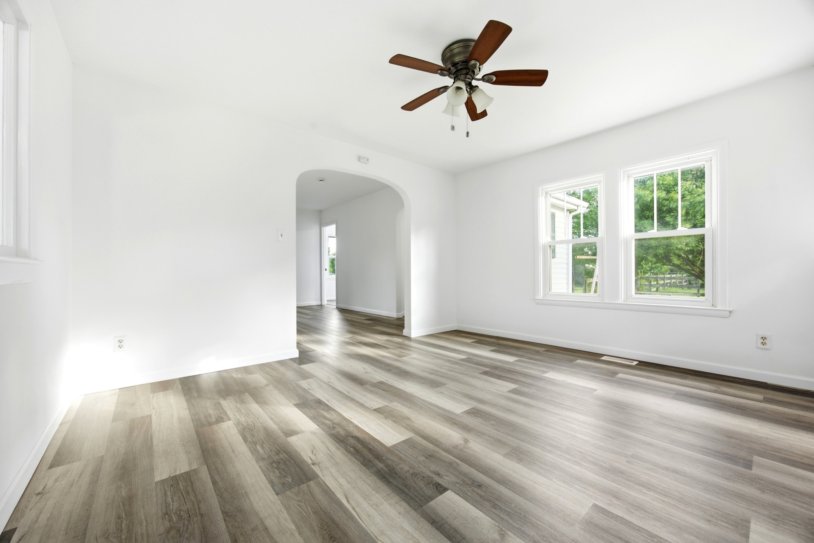 22418 Oak Grove Road Harvard, IL 60033 - Photo 8 of 38