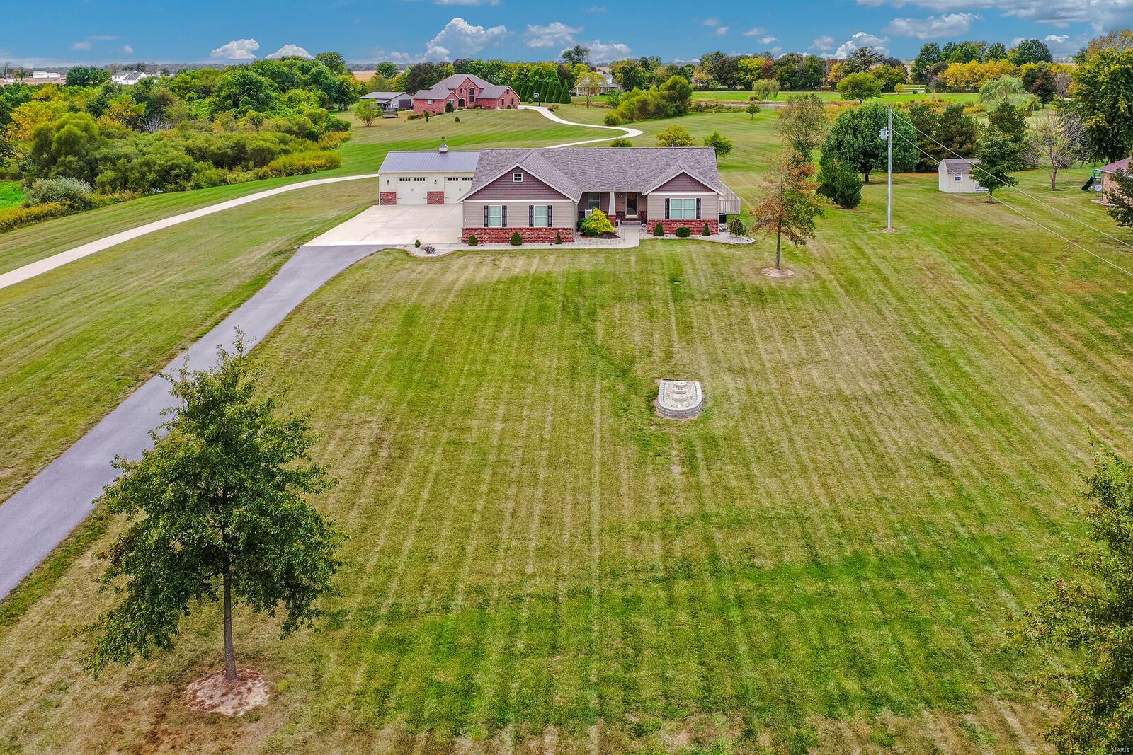5967 Staunton Road Edwardsville, IL 62025 - Photo 38 of 43