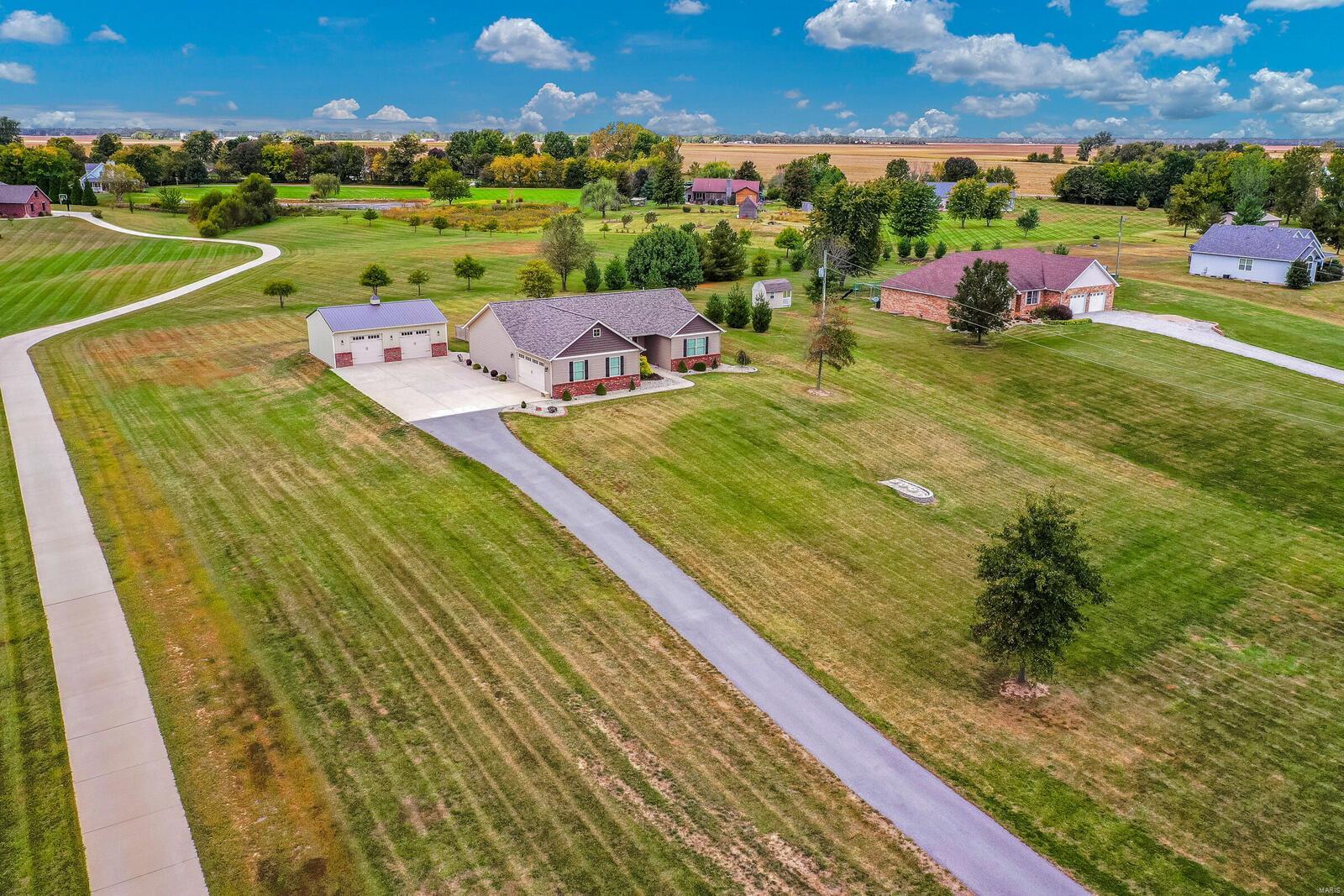 5967 Staunton Road Edwardsville, IL 62025 - Photo 39 of 43